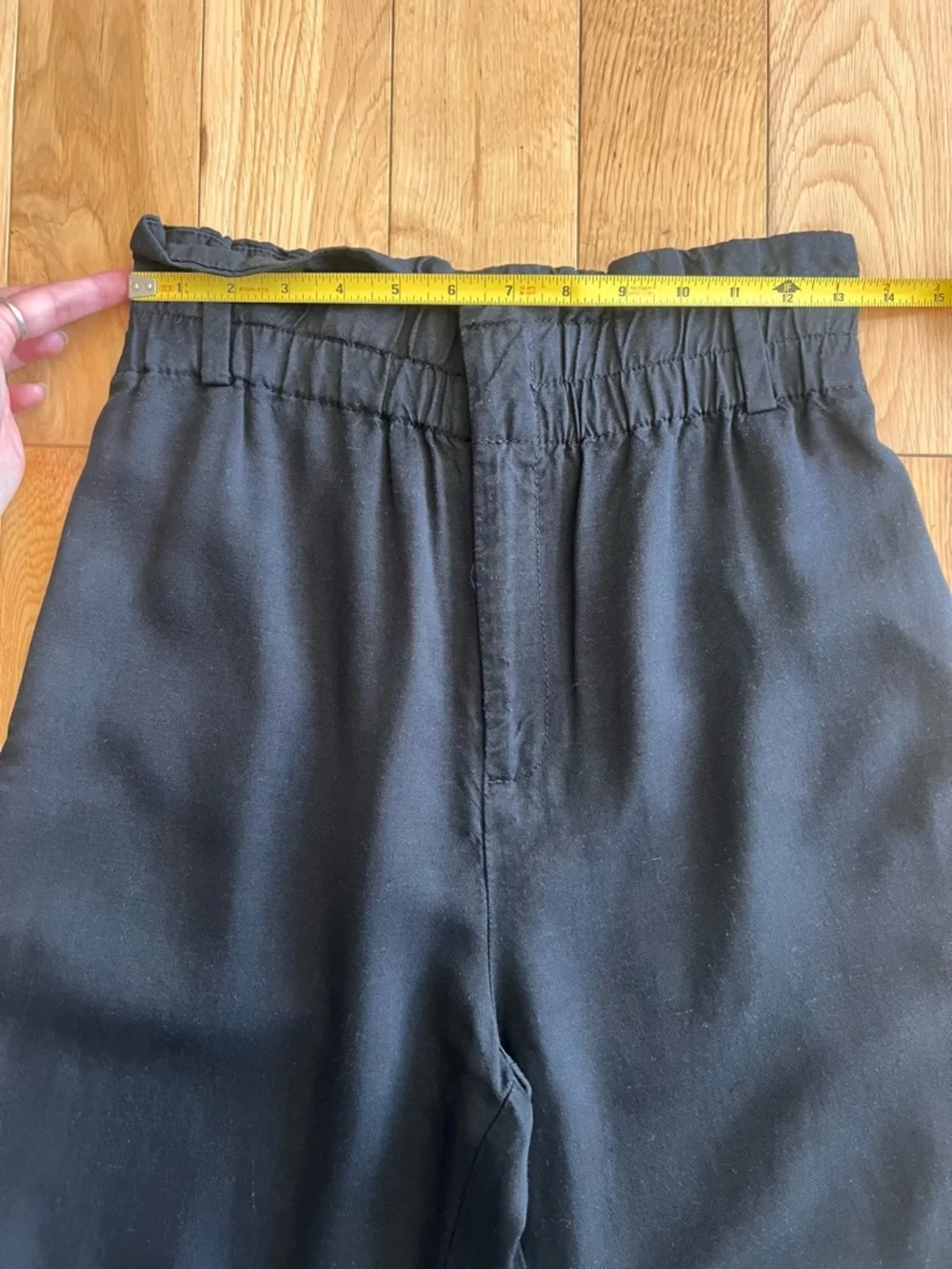 J. Crew Womens Paper Bag Wide Leg Black Pants High Rise Elastic Waist Size 4‎